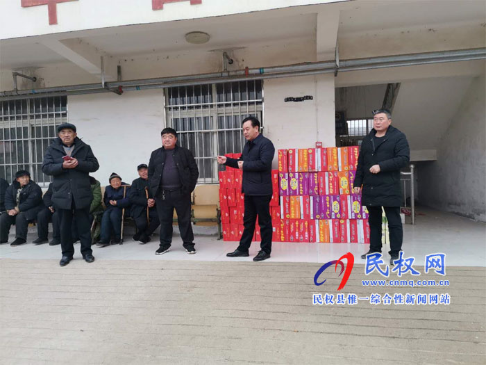 龙塘镇党委书记张一鸣慰问敬老院 龙塘镇党委书记张一鸣慰问敬老院