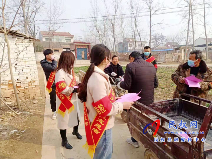 褚庙乡:大学生志愿者寒假送温暖 褚庙乡:大学生志愿者寒假送温暖