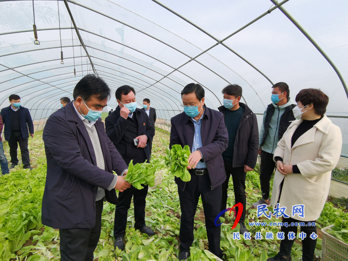 市人大常委会副主任、县委书记姬脉常调研扶贫车间复工复产和春耕工作 市人大常委会副主任、县委书记姬脉常调研扶贫车间复工复产和春耕工作