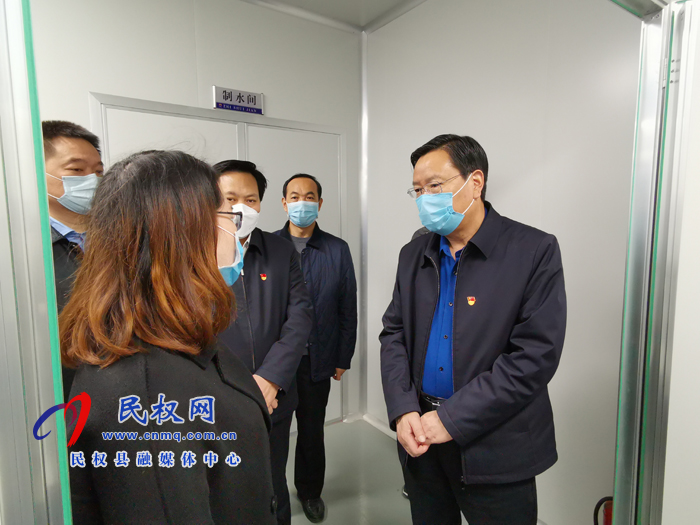 市人大常委会副主任、县委书记姬脉常调研脱贫攻坚和人居环境改善工作 市人大常委会副主任、县委书记姬脉常调研脱贫攻坚和人居环境改善工作