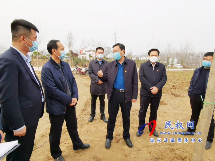 市人大常委会副主任、县委书记姬脉常调研国土绿化工作 市人大常委会副主任、县委书记姬脉常调研国土绿化工作
