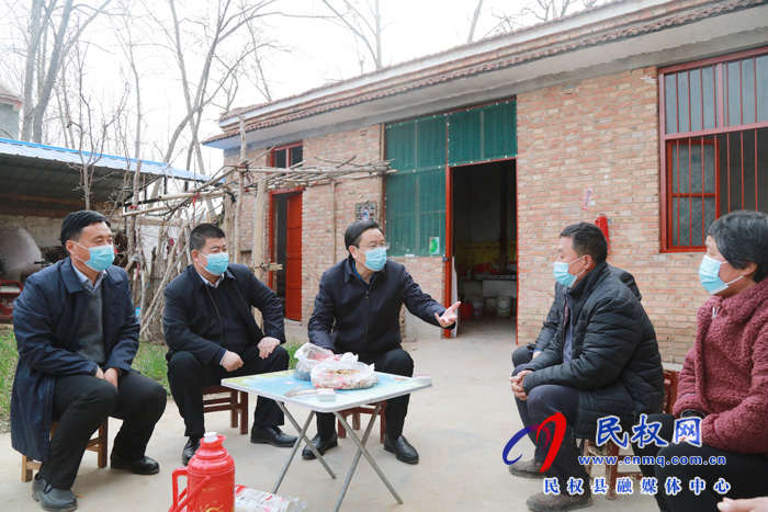 市人大常委会副主任、县委书记姬脉常看望慰问民权籍医疗队员的家属 市人大常委会副主任、县委书记姬脉常看望慰问民权籍医疗队员的家属