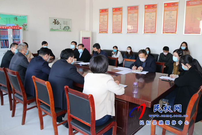 我县各乡镇(街道)、县直各单位学习传达全县决战决胜脱贫攻坚会议精神 我县各乡镇(街道)、县直各单位学习传达全县决战决胜脱贫攻坚会议精神