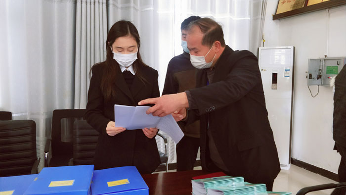 副县长朱琳调研学校疫情防控和开学准备工作 副县长朱琳调研学校疫情防控和开学准备工作