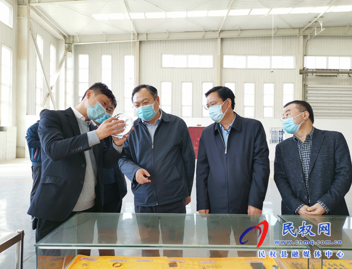 市委常委、常务副市长吴祖明莅民走访服务企业 市委常委、常务副市长吴祖明莅民走访服务企业