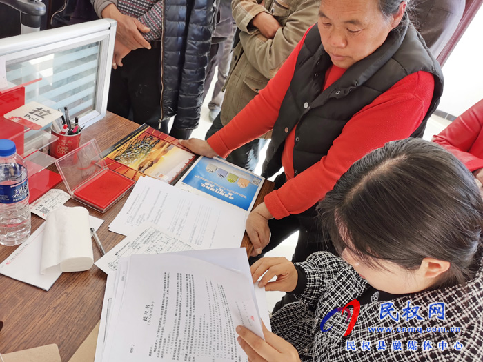 龙塘镇:金融扶贫“贷”动贫困户走上致富路 龙塘镇:金融扶贫“贷”动贫困户走上致富路