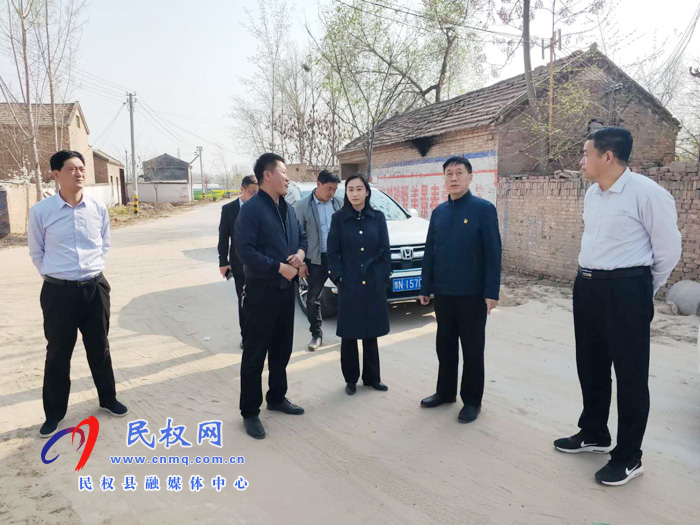 县委常委、副县长房季到孙六镇督导校园建设及人居环境提升工作 县委常委、副县长房季到孙六镇督导校园建设及人居环境提升工作