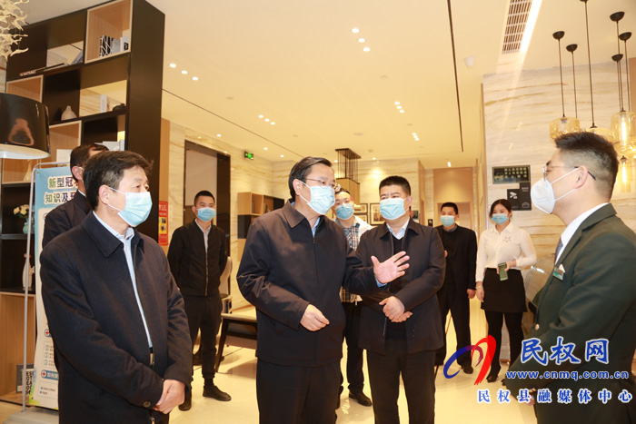 市人大常委会副主任、县委书记姬脉常查看我县重点公共服务业场所复工复产工作 市人大常委会副主任、县委书记姬脉常查看我县重点公共服务业场所复工复产工作