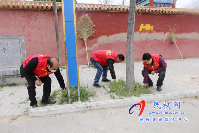 白云寺镇财政所开展文明旅游志愿者服务活动 白云寺镇财政所开展文明旅游志愿者服务活动