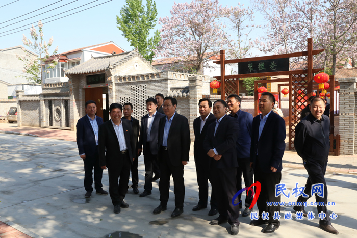 市人大常委会副主任、县委书记姬脉常调研我县人居环境整治工作 市人大常委会副主任、县委书记姬脉常调研我县人居环境整治工作