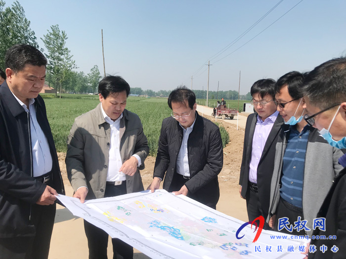 省农业农村厅党组成员谢长伟到我县调研2019年度高标准农田工作 省农业农村厅党组成员谢长伟到我县调研2019年度高标准农田工作
