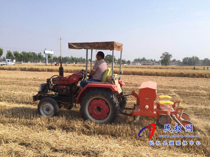 花园乡：夏收夏种正当时