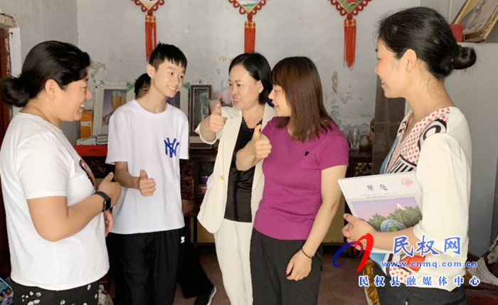 情暖“六一”关爱残障儿童 情暖“六一”关爱残障儿童