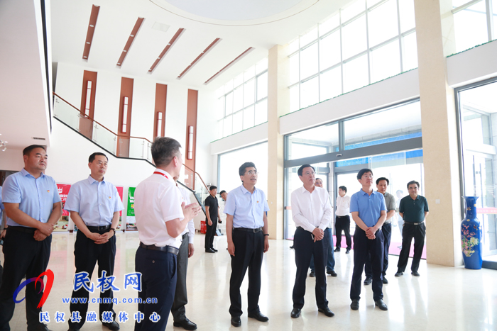 王战营调研结对帮扶民权县工作时强调:全力抓好各项政策落地工作落实 确保圆满完成脱贫攻坚目标任务 王战营调研结对帮扶民权县工作时强调:全力抓好各项政策落地工作落实 确保圆满完成脱贫攻坚目标任务