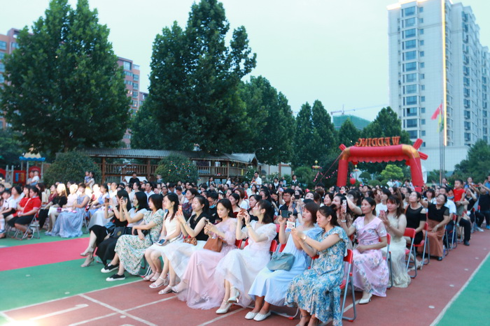 满满的仪式感!民权东区实验幼儿园迎来毕业季 满满的仪式感!民权东区实验幼儿园迎来毕业季