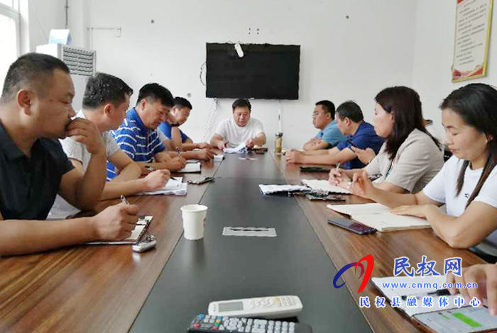 我县各乡镇(街道办)、县直各单位认真传达贯彻县委十二届九次全会暨县委工作会议精神 我县各乡镇(街道办)、县直各单位认真传达贯彻县委十二届九次全会暨县委工作会议精神