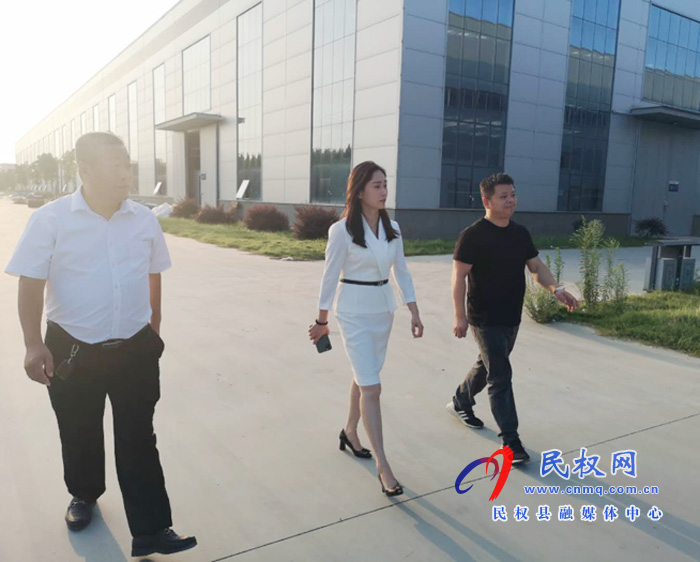 副县长朱琳到老颜集乡“一联三帮”联系企业进行调研 副县长朱琳到老颜集乡“一联三帮”联系企业进行调研