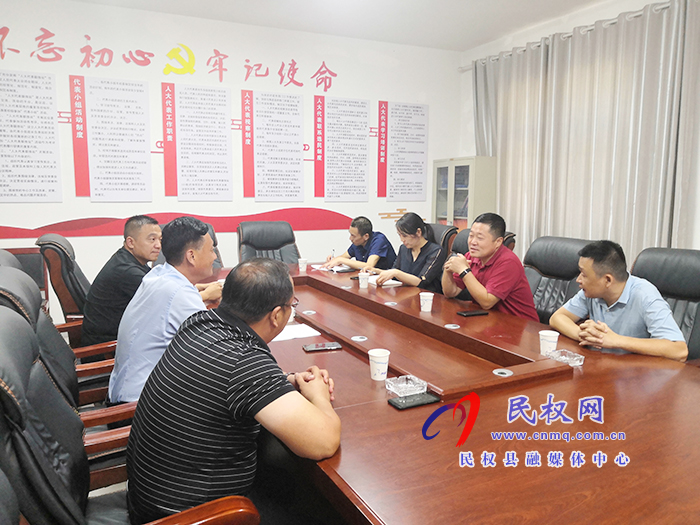 县人大副主任李新军到褚庙乡调研乡镇人大规范化建设工作 县人大副主任李新军到褚庙乡调研乡镇人大规范化建设工作