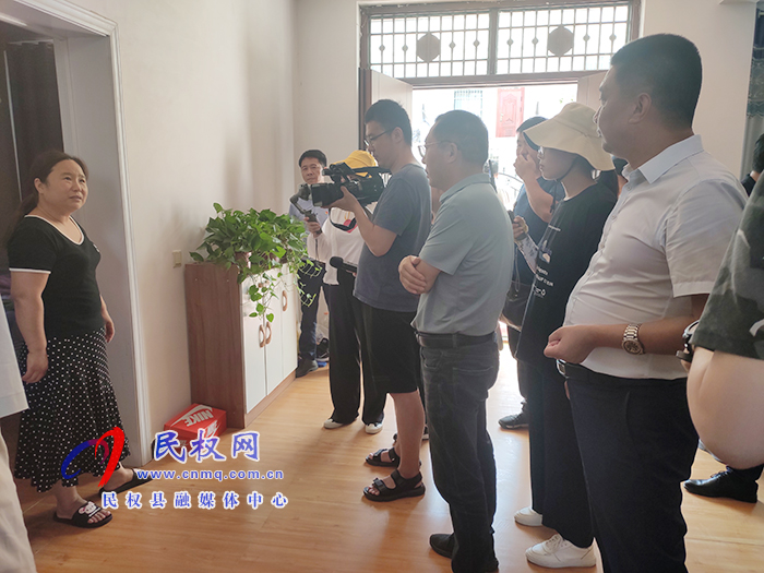 “农媒总编走基层 乡村振兴中原行”采访团到我县部分乡镇进行采风 “农媒总编走基层 乡村振兴中原行”采访团到我县部分乡镇进行采风