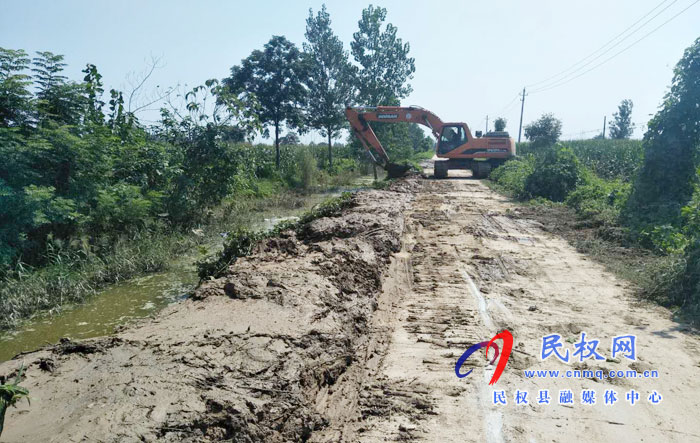 龙塘镇“四举措”做好水毁道路管护工作 龙塘镇“四举措”做好水毁道路管护工作