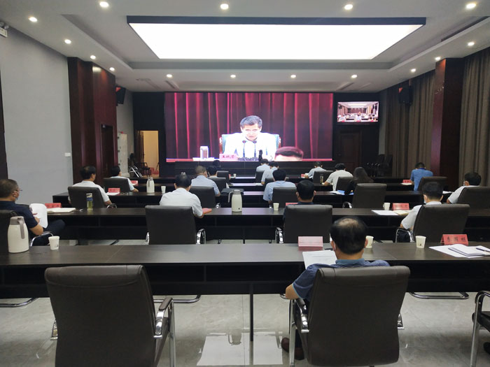 我县组织收听收看全市县处级干部十九届四中全会精神网络培训首场专题辅导和开班式 我县组织收听收看全市县处级干部十九届四中全会精神网络培训首场专题辅导和开班式