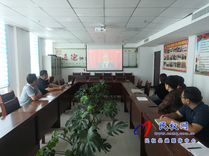 我县各乡镇(街道办)、县直各单位集中收听收看全国抗击新冠肺炎疫情表彰大会 我县各乡镇(街道办)、县直各单位集中收听收看全国抗击新冠肺炎疫情表彰大会