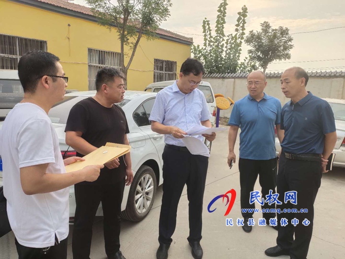县委常委、纪委书记、监察委主任张亚光到野岗镇检查督导纪检监察标准化和规范化建设工作 县委常委、纪委书记、监察委主任张亚光到野岗镇检查督导纪检监察标准化和规范化建设工作
