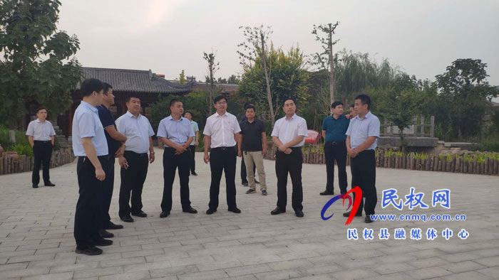 县委副书记、县长张团结到北关镇调研人居环境整治及田园综合体项目建设工作 县委副书记、县长张团结到北关镇调研人居环境整治及田园综合体项目建设工作
