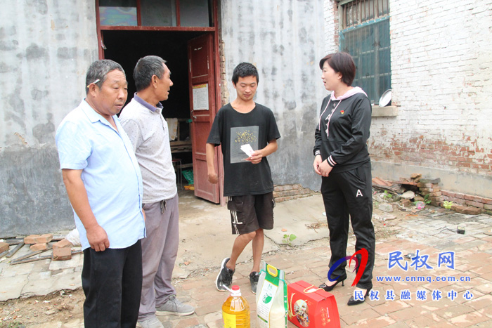 褚庙乡节前慰问特困户浓浓关怀暖人心 褚庙乡节前慰问特困户浓浓关怀暖人心