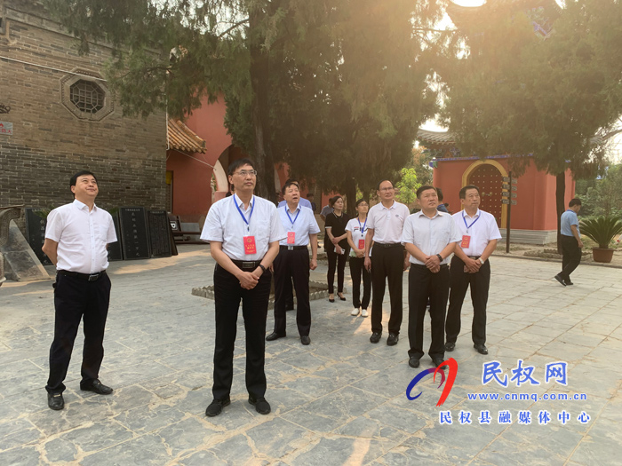 市人大常委会评议组到我县调研民族宗教工作 市人大常委会评议组到我县调研民族宗教工作