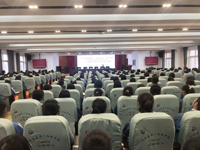 民权县检察院、团县委、县妇联开展法律进校园系列活动——女童自我保护知识讲座 民权县检察院、团县委、县妇联开展法律进校园系列活动——女童自我保护知识讲座