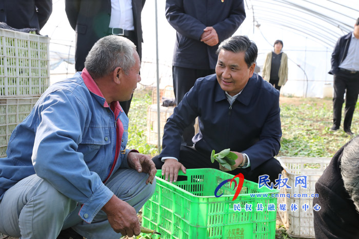 副省长武国定到我县调研脱贫攻坚和联系村基层组织建设工作 副省长武国定到我县调研脱贫攻坚和联系村基层组织建设工作