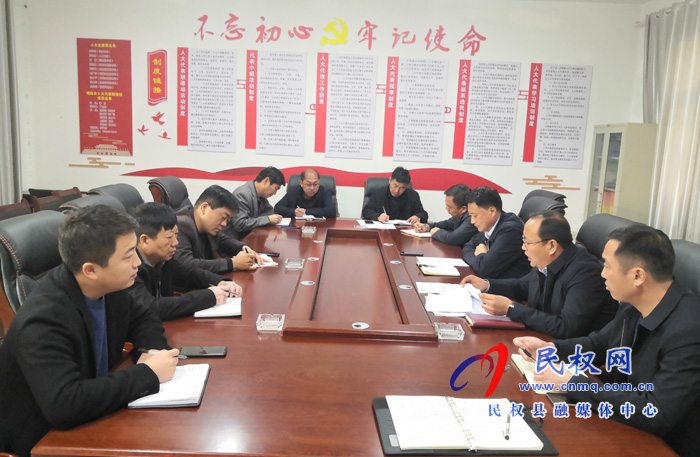 我县各乡镇、(街道办)县直各单位传达贯彻全县脱贫攻坚工作推进会议精神 我县各乡镇、(街道办)县直各单位传达贯彻全县脱贫攻坚工作推进会议精神