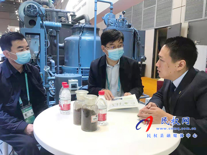 县委副书记、县长张团结带队赴上海参加第三届中国国际进口博览会 县委副书记、县长张团结带队赴上海参加第三届中国国际进口博览会