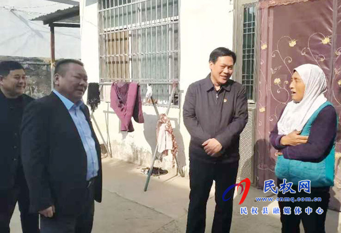 县委常委、政法委书记、副县长孟祥亮督导伯党乡脱贫攻坚工作 县委常委、政法委书记、副县长孟祥亮督导伯党乡脱贫攻坚工作