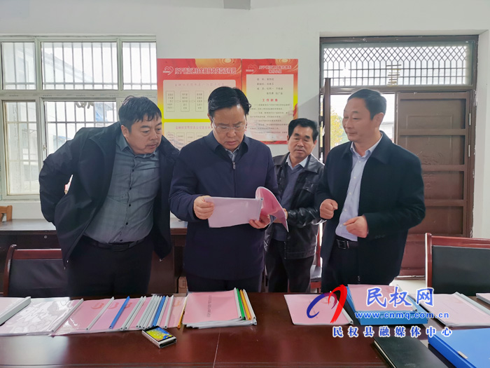 市人大常委会副主任、县委书记姬脉常到部分乡镇督导脱贫攻坚工作 市人大常委会副主任、县委书记姬脉常到部分乡镇督导脱贫攻坚工作