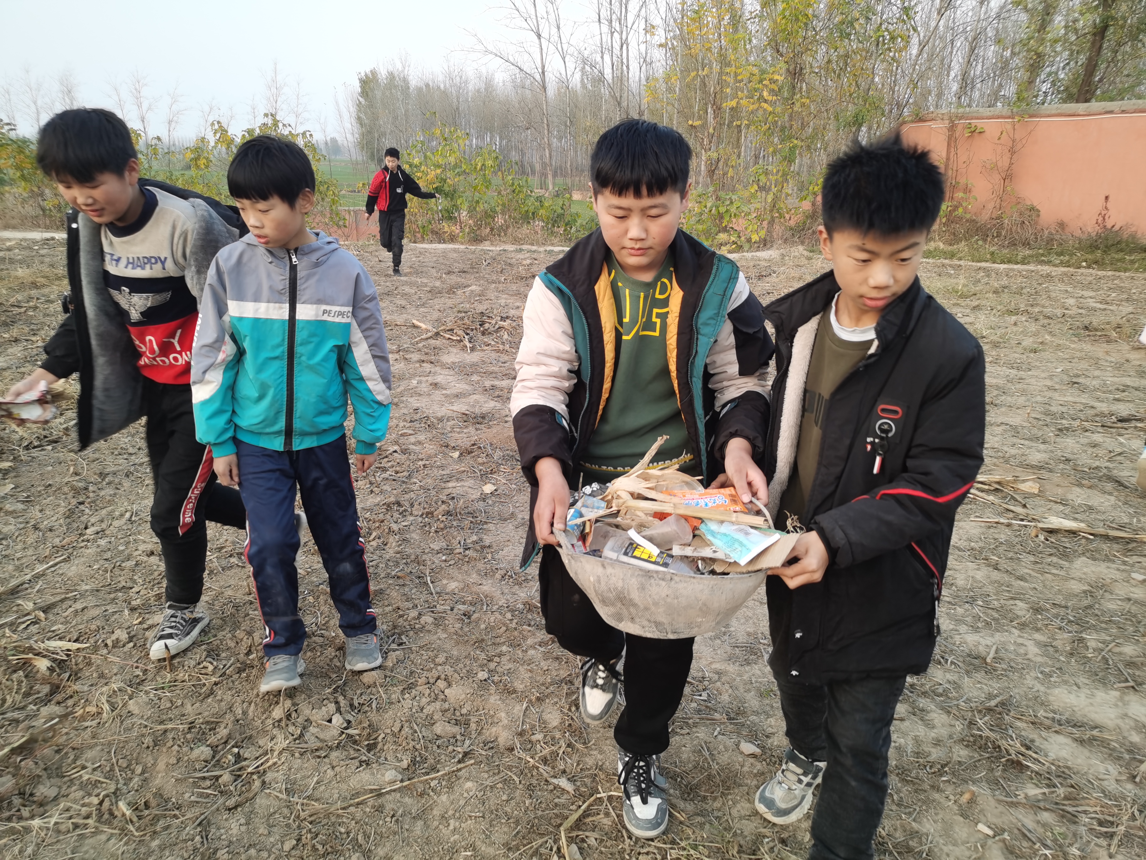 北关镇:开展红色教育主题班会 北关镇:开展红色教育主题班会