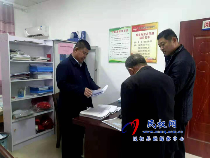 副县长张士彬到白云寺镇督导贫困村脱贫攻坚工作 副县长张士彬到白云寺镇督导贫困村脱贫攻坚工作