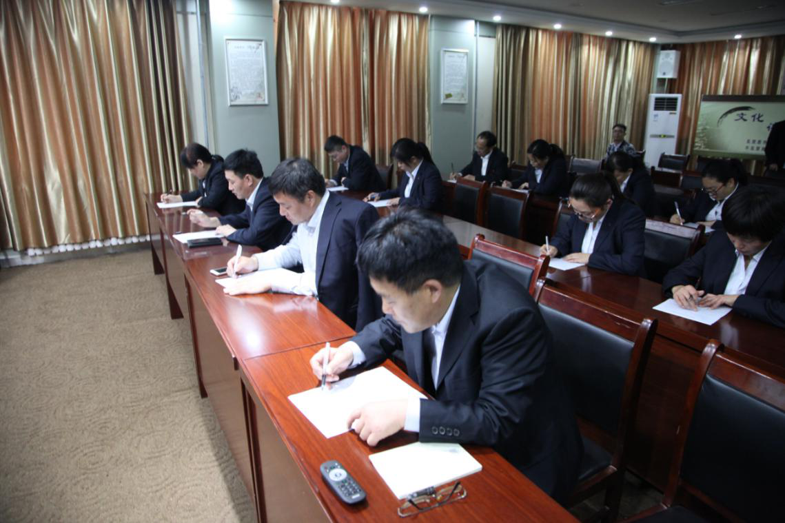 县审计局:积极召开“党员应知应会”知识测试 县审计局:积极召开“党员应知应会”知识测试