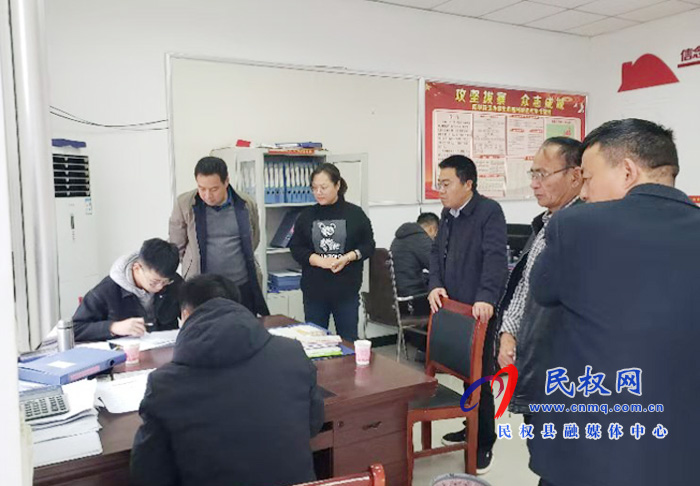 南华办事处开展脱贫攻坚自查整改活动 南华办事处开展脱贫攻坚自查整改活动