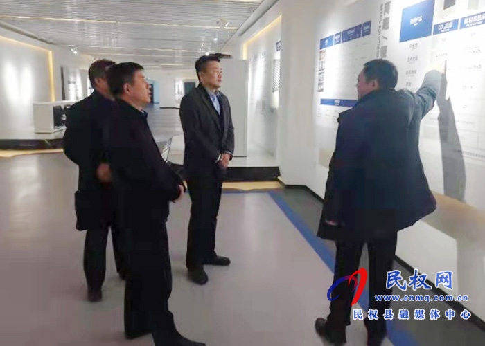 县政府党组成员、信访局局长陈鸿志到企业开展“一联三帮”活动 县政府党组成员、信访局局长陈鸿志到企业开展“一联三帮”活动