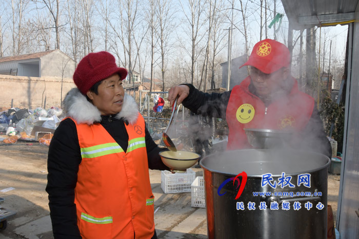 人和镇:爱心饺子传真情,志愿服务暖人心 人和镇:爱心饺子传真情,志愿服务暖人心