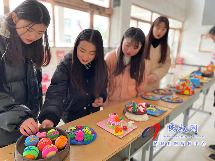 制冷学院人文艺术系举办“庆元旦 迎新春”美术作品展 制冷学院人文艺术系举办“庆元旦 迎新春”美术作品展