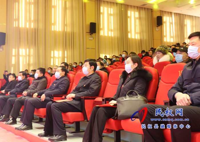我县首届优秀文艺人才颁奖典礼在县委党校举行 我县首届优秀文艺人才颁奖典礼在县委党校举行