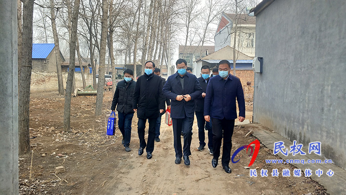 县委常委、县纪委书记、监察委主任张亚光到胡集乡慰问退伍军人 县委常委、县纪委书记、监察委主任张亚光到胡集乡慰问退伍军人
