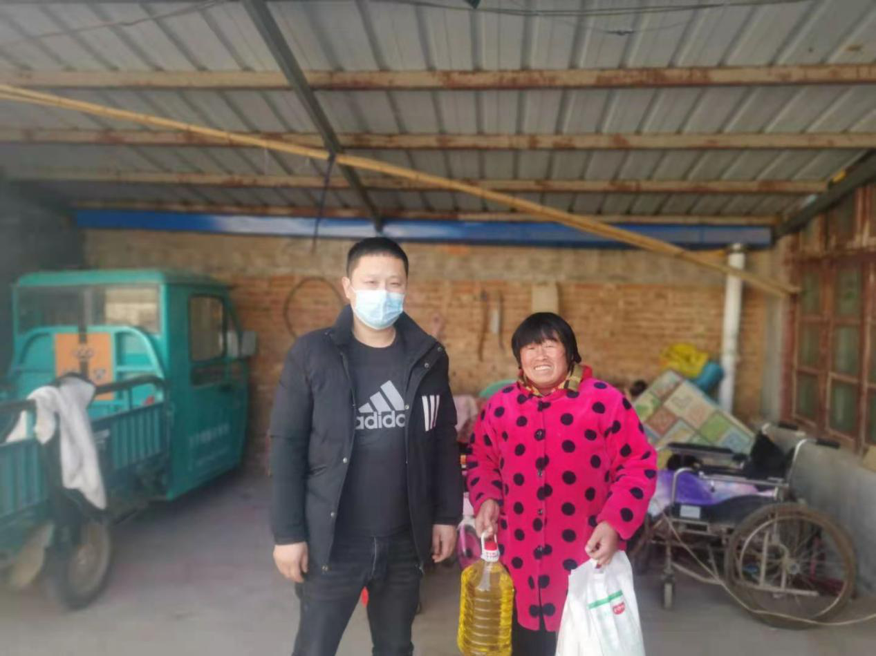 县审计局:开展道德模范、身边好人先进典型走访慰问活动 县审计局:开展道德模范、身边好人先进典型走访慰问活动