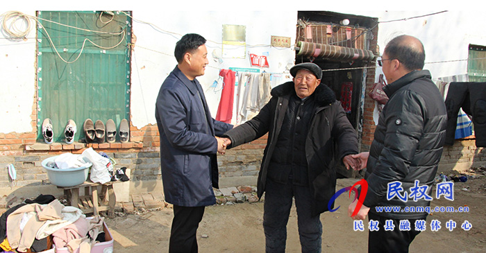 褚庙乡党委书记刘洪伟走访慰问困难群众 褚庙乡党委书记刘洪伟走访慰问困难群众