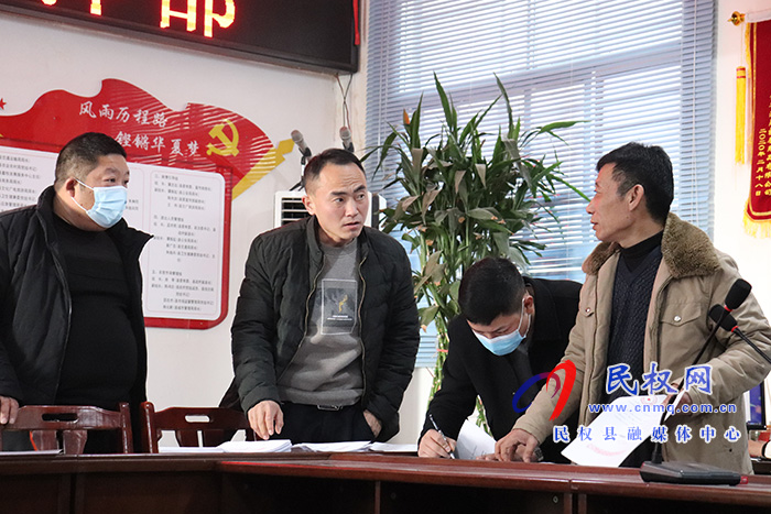 【春节我在岗】他们坚守在疫情防控一线 【春节我在岗】他们坚守在疫情防控一线