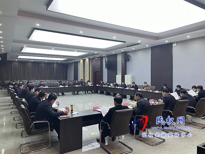 县委理论学习中心组集中学习会议召开 县委理论学习中心组集中学习会议召开