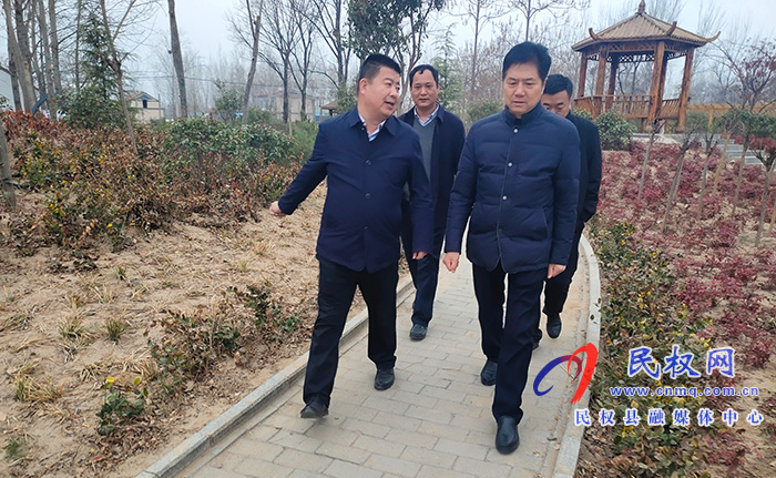 市自然资源和规划局党组成员、副局长张永健到我县双塔镇调研国土绿化工作 市自然资源和规划局党组成员、副局长张永健到我县双塔镇调研国土绿化工作